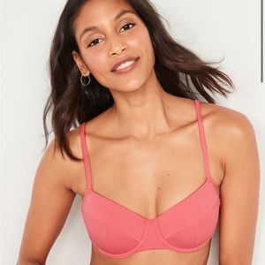 Old Navy Size M Piqué Underwire Bikini Swim Top for Women NWT